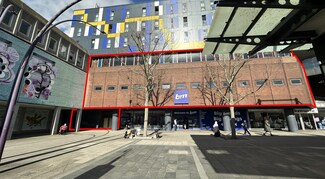 Plus de détails pour 3-5 Town Sq, Basildon - Commerce de détail à louer