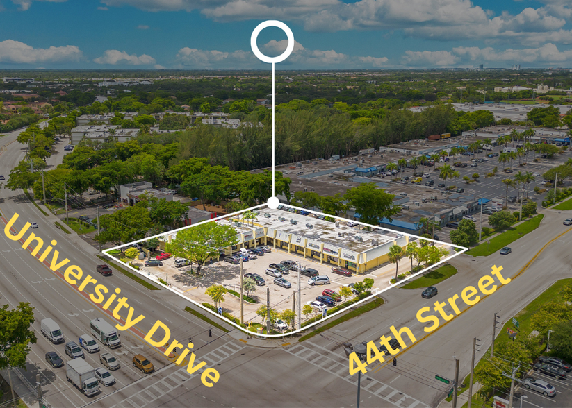 4373-4399 N University Dr, Fort Lauderdale, FL for lease - Building Photo - Image 1 of 12