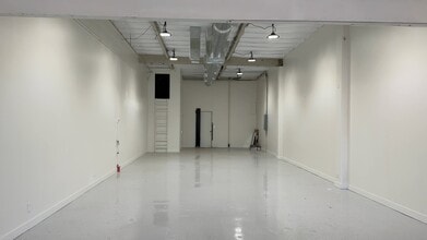 4516-4550 E Chapman Ave, Orange, CA à louer - Vidéo sur l’inscription commerciale