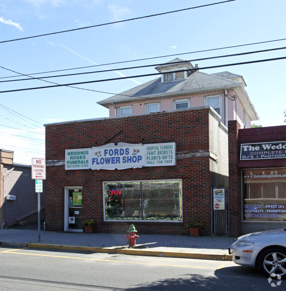 455 New Brunswick Ave, Fords, NJ for sale - Primary Photo - Image 1 of 1