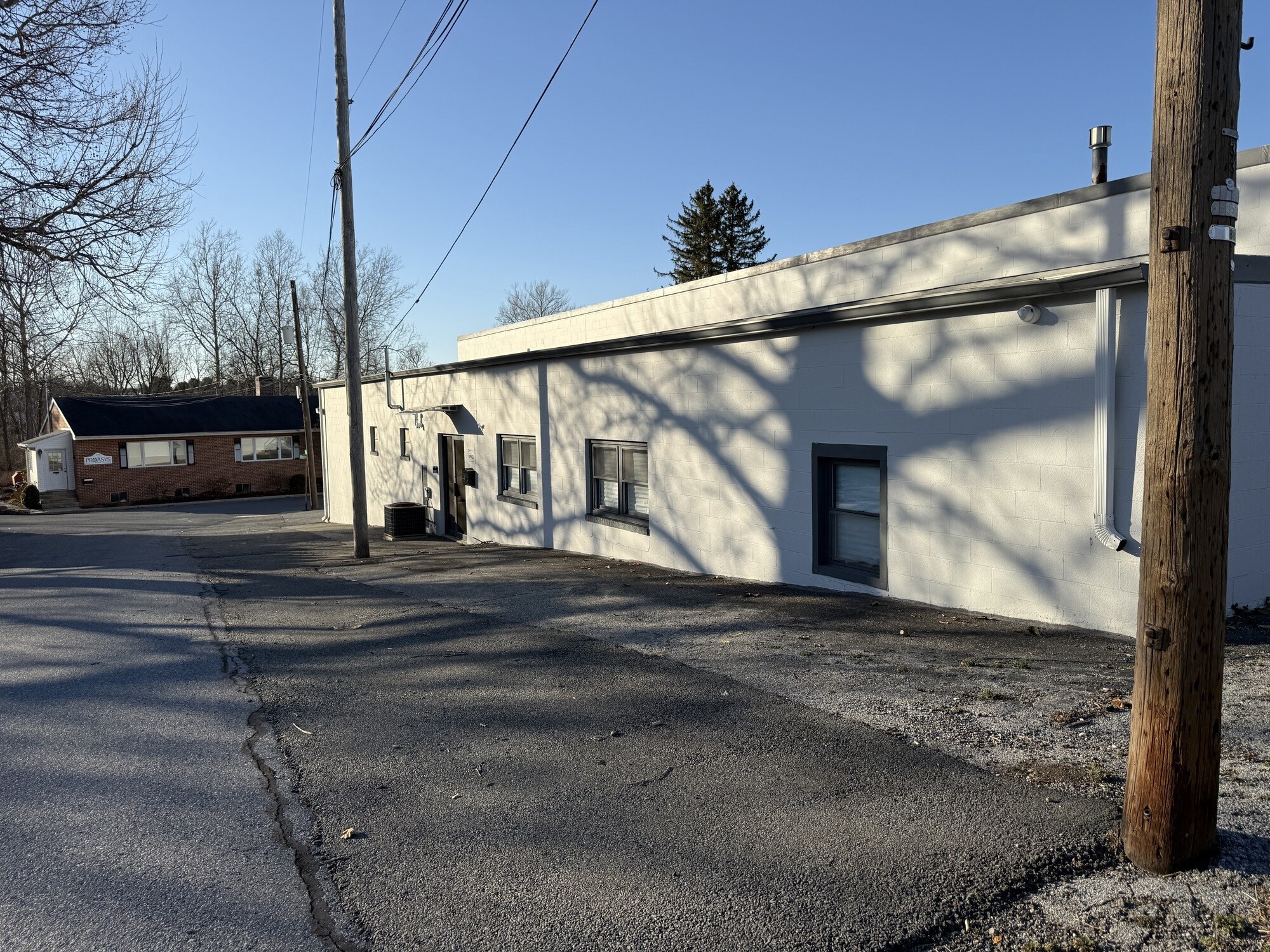 333 Trout Ln, Shillington, PA à vendre Photo du bâtiment- Image 1 de 1