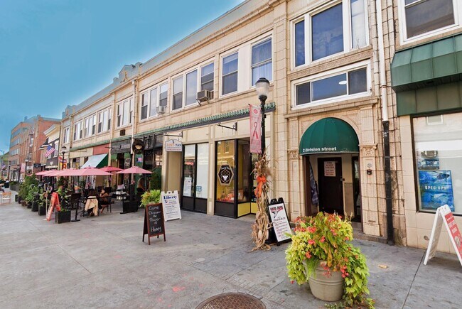 Plus de détails pour 2-18 Division St, Somerville, NJ - Bureau à louer