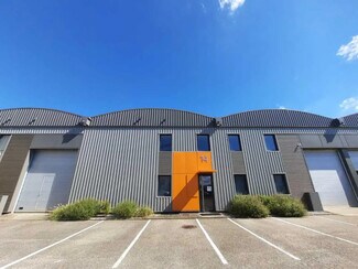 Plus de détails pour Bureau, Local d'activités à louer