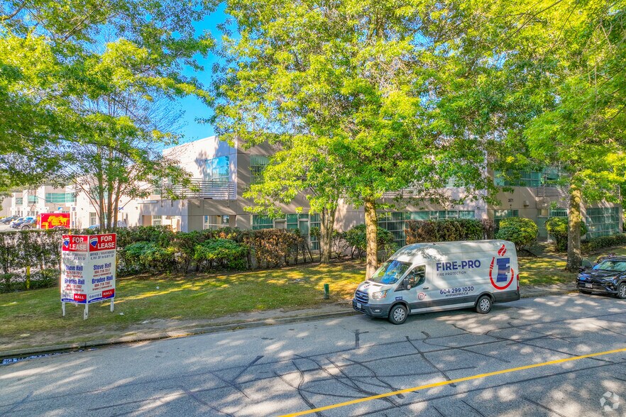 3871 N Fraser Way, Burnaby, BC for sale - Building Photo - Image 2 of 63