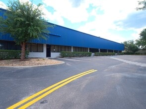 402 Chairman Ct, DeBary, FL for lease Building Photo- Image 1 of 49