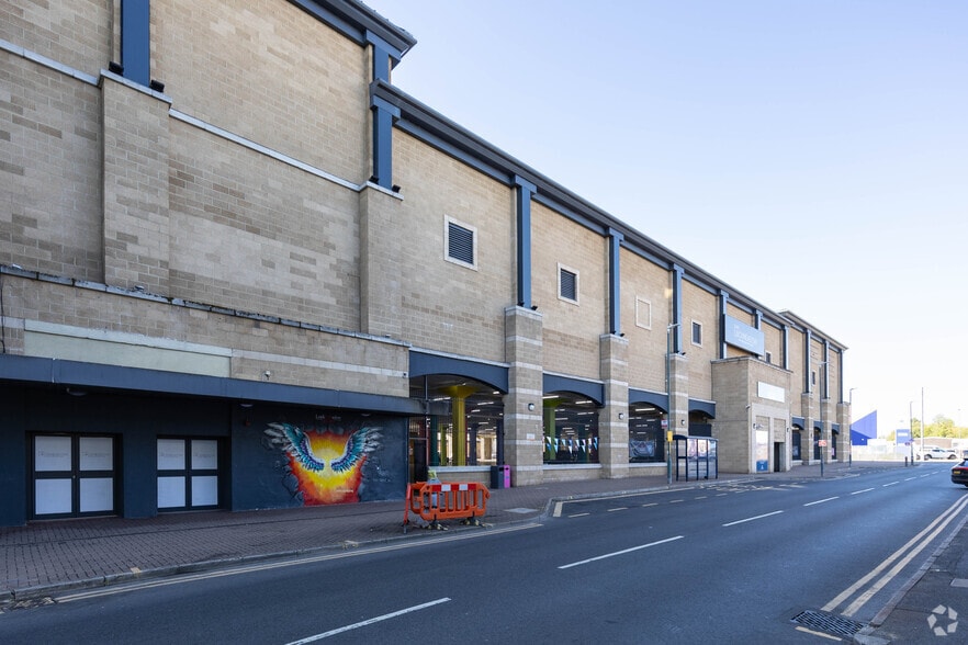 Barker Rd, Maidstone for lease - Building Photo - Image 3 of 4