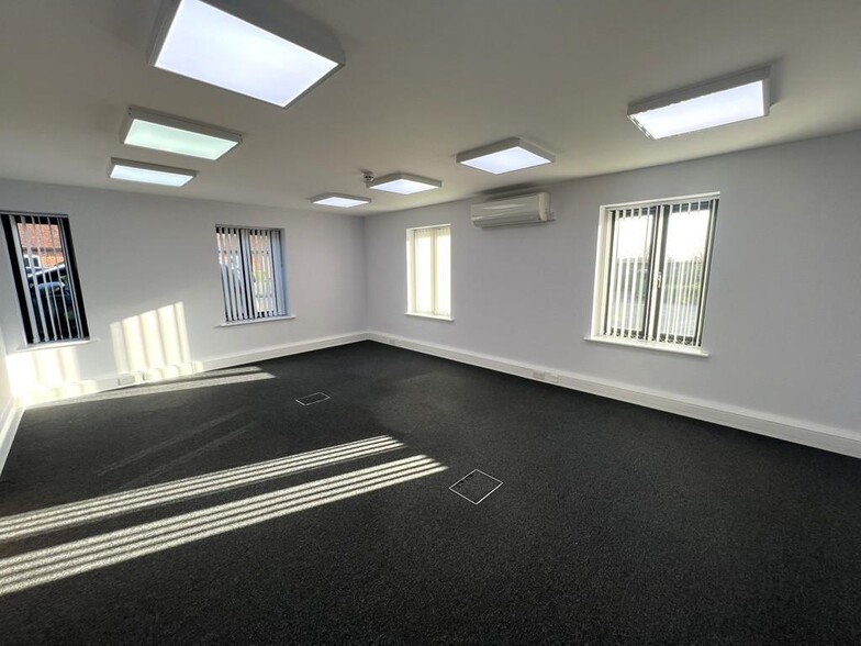 Felsted Business Centre, Felsted for lease - Building Photo - Image 2 of 19