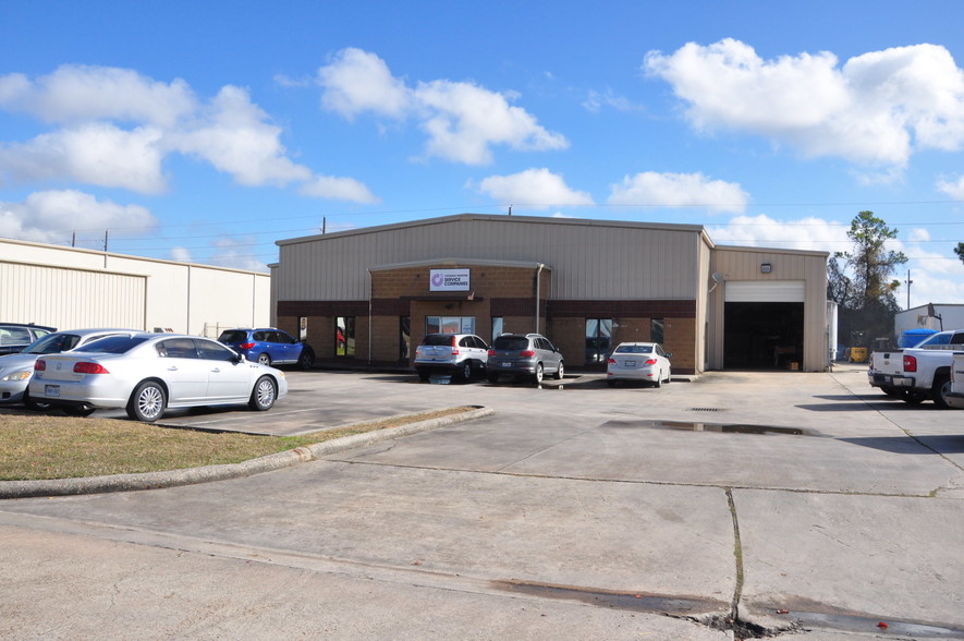 14014 Interdrive E, Houston, TX for sale - Building Photo - Image 1 of 1