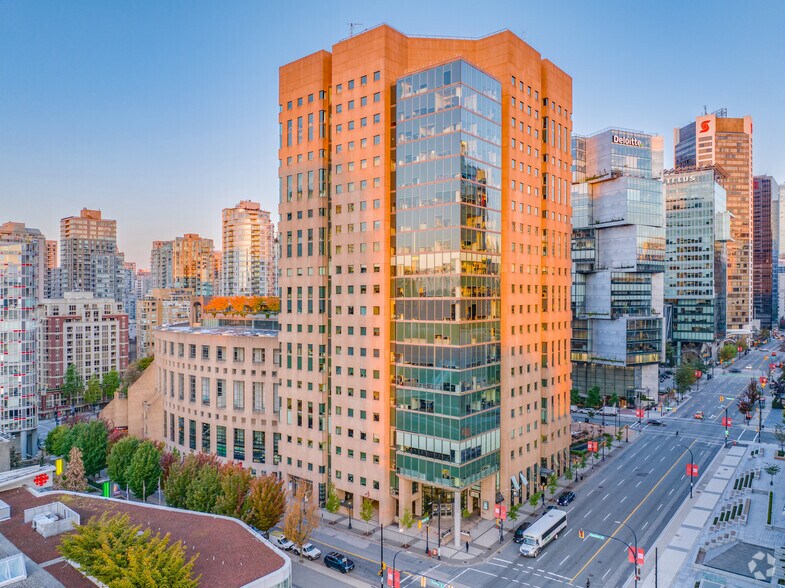 300 W Georgia St, Vancouver, BC à louer - Photo du bâtiment - Image 2 de 11