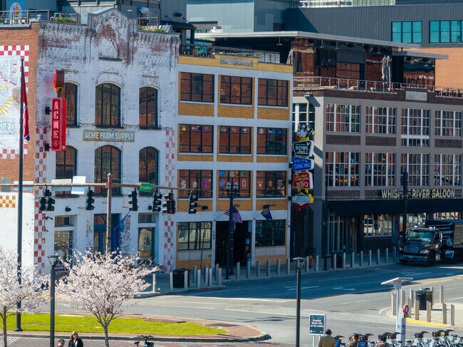 More details for 105 Broadway, Nashville, TN - Retail for Sale