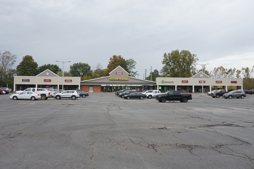 343 Genesee St, Auburn, NY for lease - Building Photo - Image 2 of 2