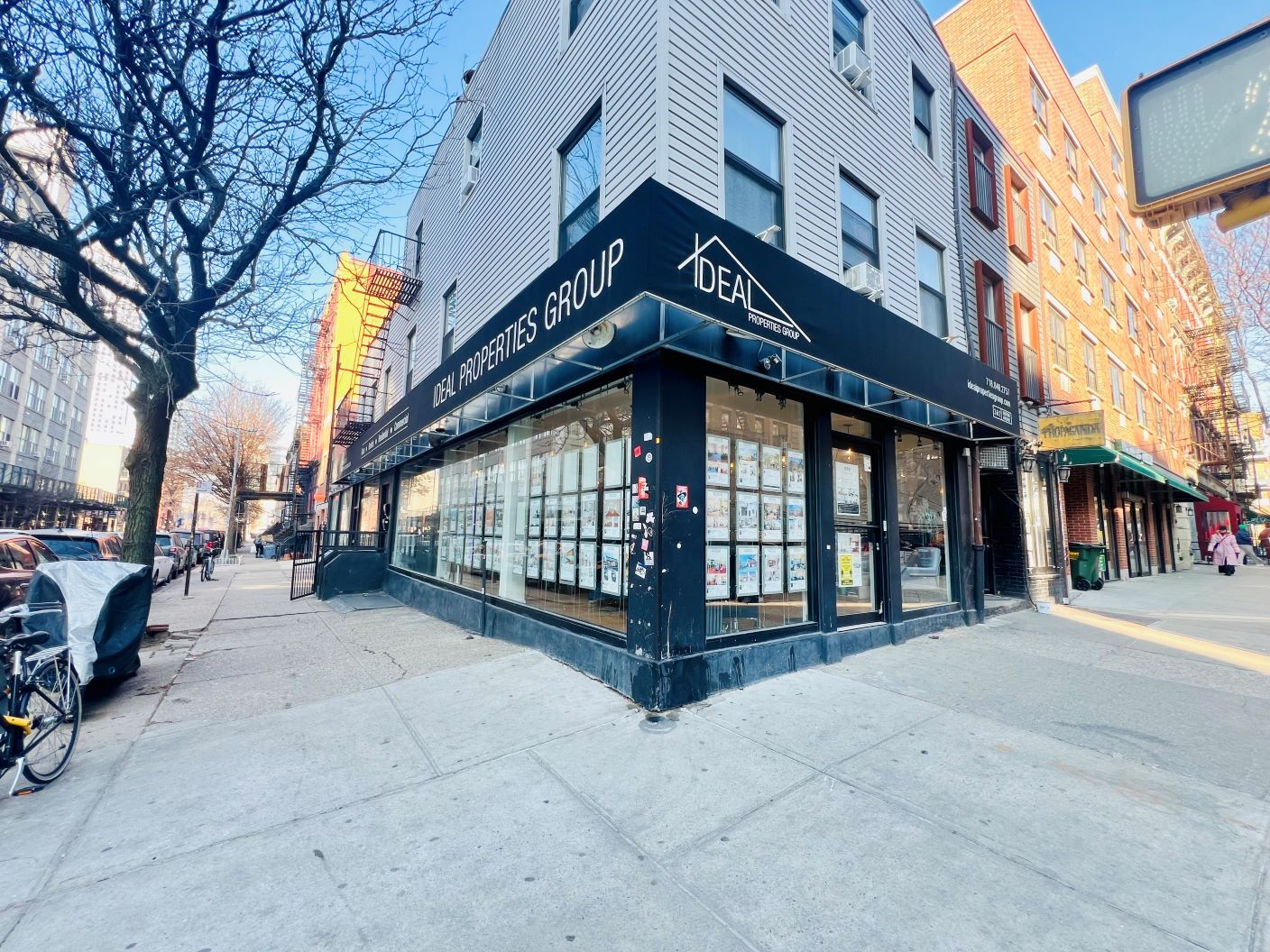 362 Bedford Ave, Brooklyn, NY for lease Building Photo- Image 1 of 23