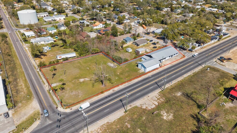 2135 E 5th St, Panama City, FL à vendre - Photo du bâtiment - Image 3 de 37