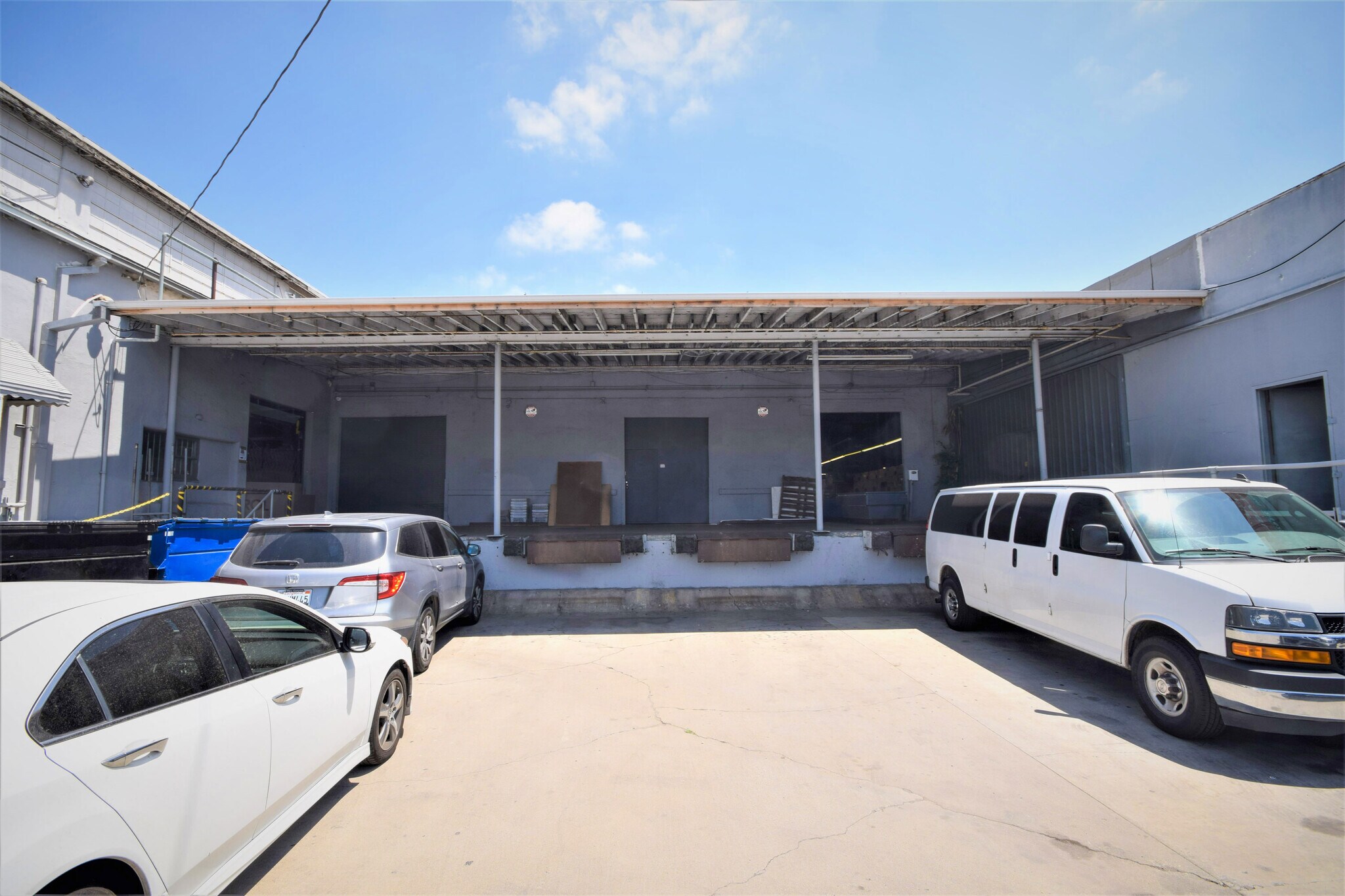 2857 E Pico Blvd, Los Angeles, CA à louer Photo du bâtiment- Image 1 de 10