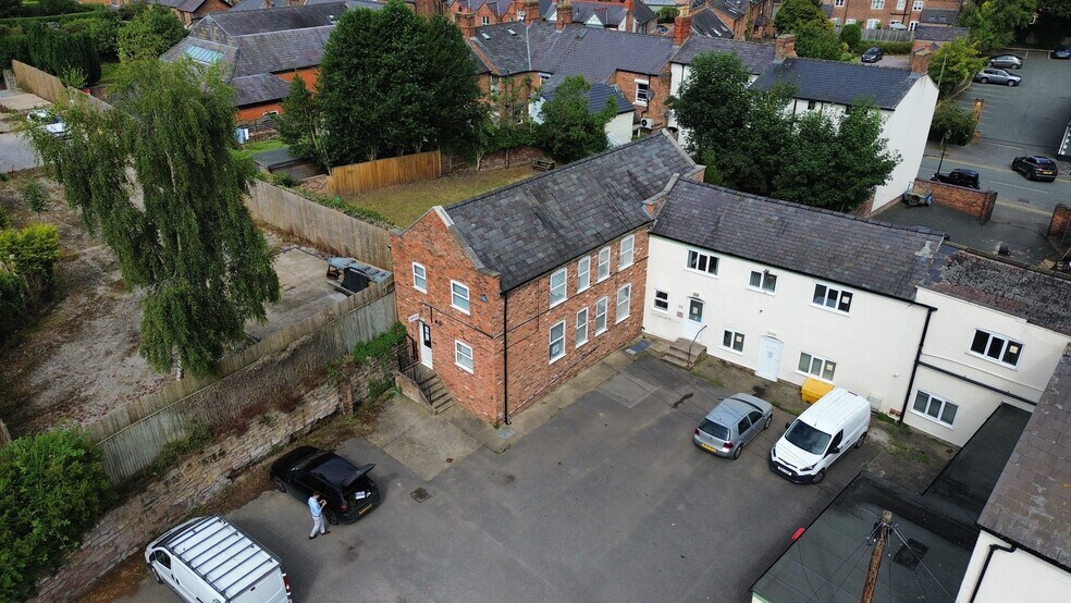 Church St, Chester à louer - Photo du bâtiment - Image 2 de 2