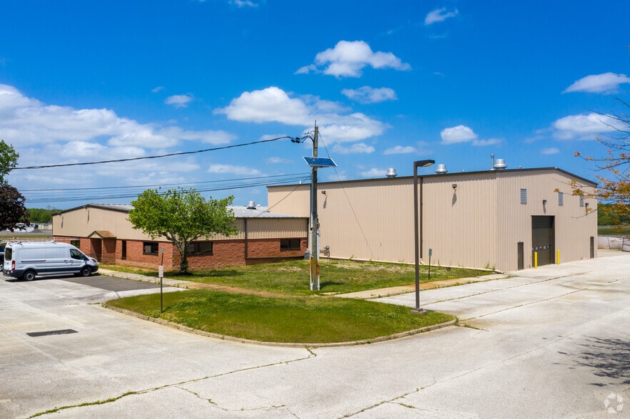 98 Ark Rd, Lumberton, NJ for lease - Building Photo - Image 3 of 4
