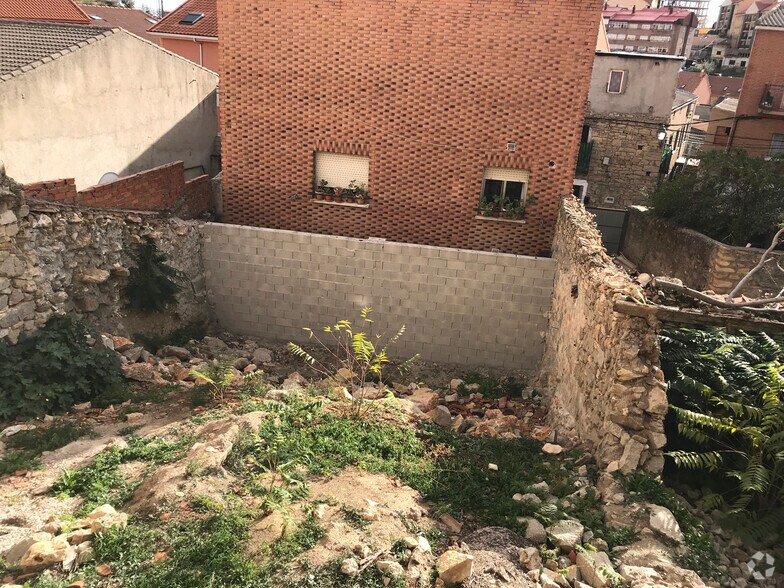 Calle Remolino, 22 - 24, El Molar, Madrid à vendre - Photo du bâtiment - Image 3 de 3