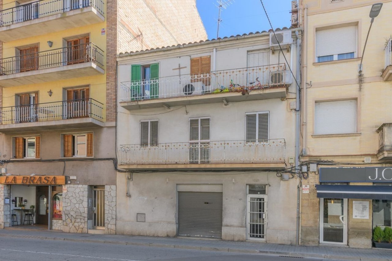 Multifamily in Manresa, Barcelona for sale Primary Photo- Image 1 of 4