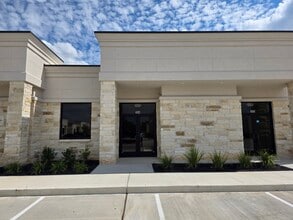 28111 S Firethorne Rd, Katy, TX for lease Interior Photo- Image 1 of 13