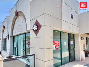 17200 Ventura Blvd, Encino, CA à louer Photo du bâtiment- Image 1 de 3