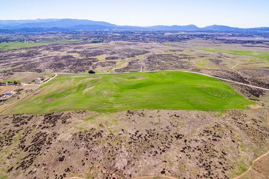 NWC Borel Rd, Winchester, CA for sale - Primary Photo - Image 1 of 4