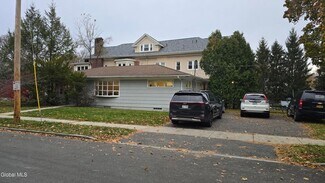 Plus de détails pour 638 Western Ave, Albany, NY - Bureau à vendre