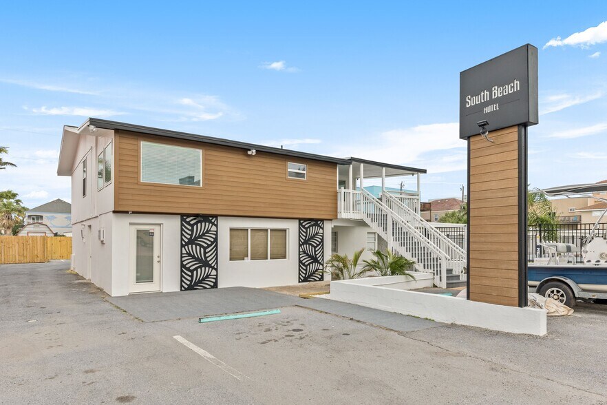 120 E Jupiter Ln, South Padre Island, TX à vendre - Photo du bâtiment - Image 2 de 26