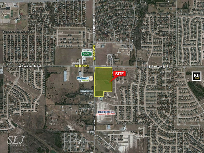 S Hampton Rd & E Parkerville Rd, DeSoto, TX à louer - Aérien - Image 1 de 4