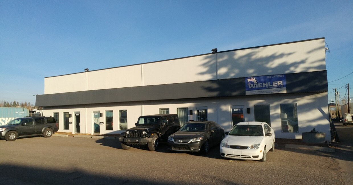 316 36th Ave NE, Calgary, AB for sale Building Photo- Image 1 of 1