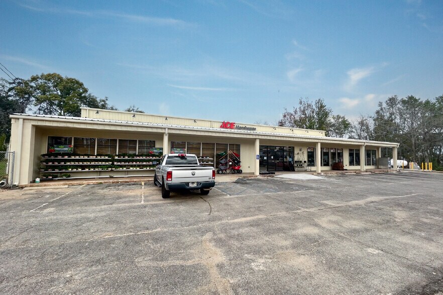 3510 N Monroe St, Tallahassee, FL à vendre - Photo du bâtiment - Image 1 de 5