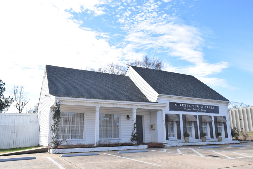 2426 Spruce St, Montgomery, AL for lease - Building Photo - Image 3 of 10