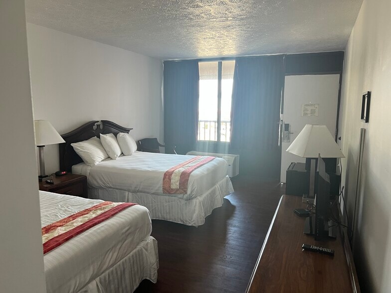 6493 Richmond Rd, Williamsburg, VA à vendre - Photo intérieure - Image 3 de 8