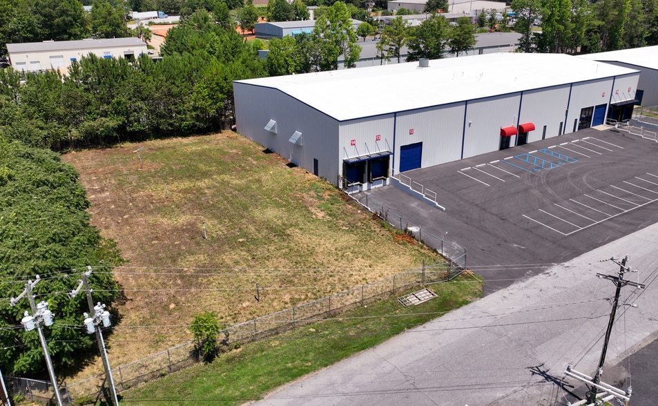 120 McDougall Ct, Greenville, SC for lease - Building Photo - Image 2 of 27