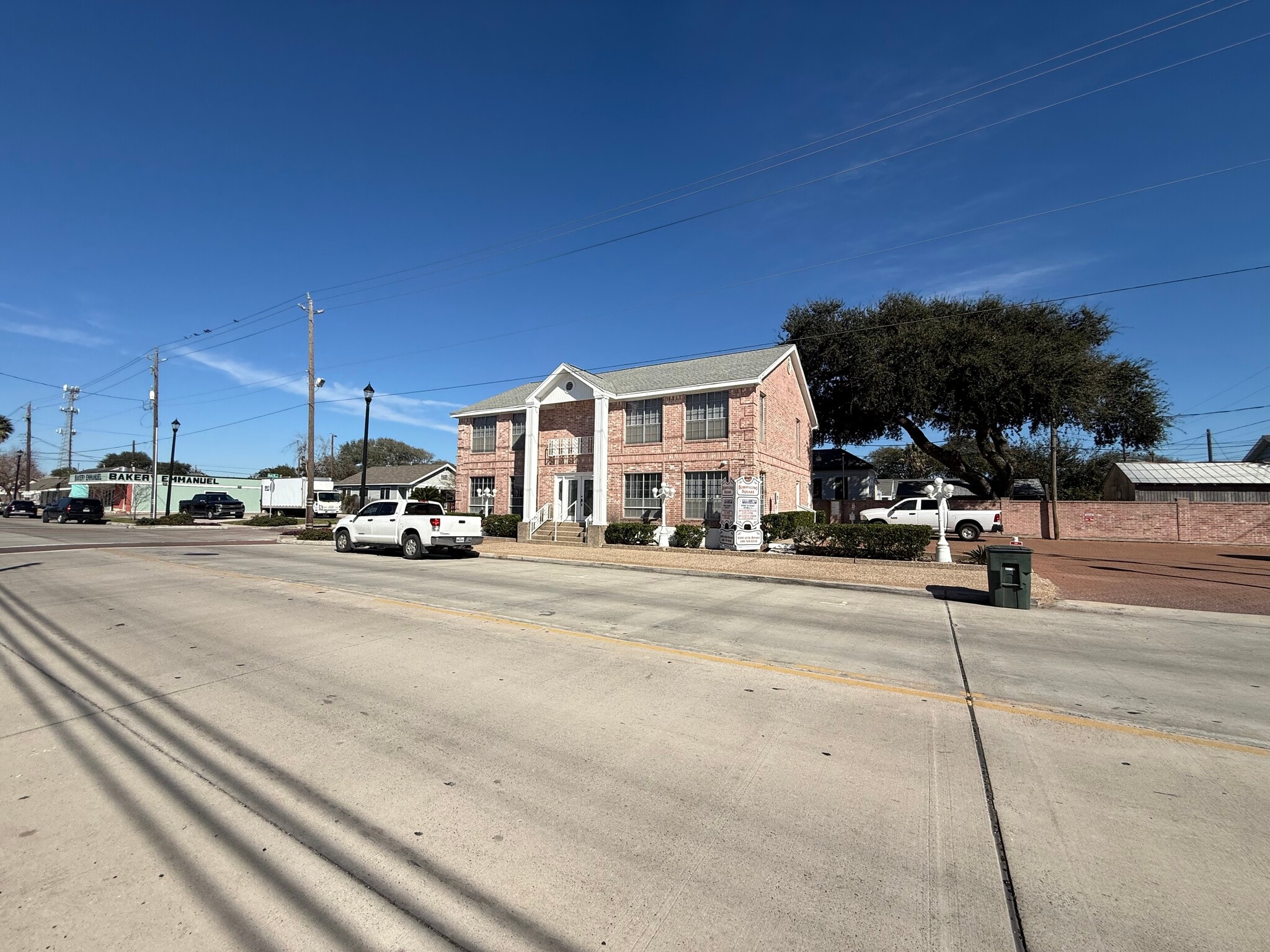 2302 45th St, Galveston, TX à louer Photo du bâtiment- Image 1 de 2