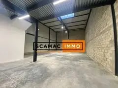 Industriel dans Aubergenville à louer Photo principale- Image 1 de 8