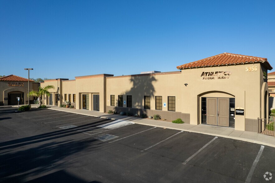 5956 E Pima St, Tucson, AZ à louer - Photo du bâtiment - Image 1 de 6