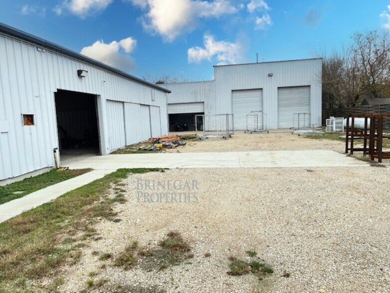 4804 N Main St, Taylor, TX à louer - Photo du bâtiment - Image 3 de 6