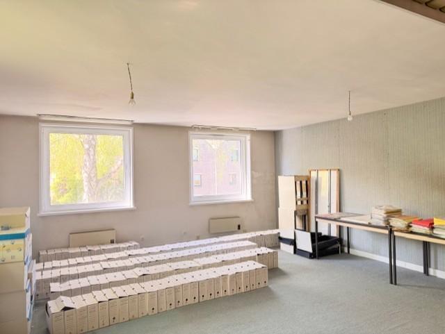 Office in VILLENEUVE-D'ASCQ for sale - Interior Photo - Image 1 of 6