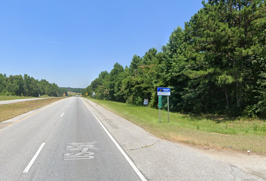 431 Hwy, Phenix City, AL à vendre - Photo du bâtiment - Image 2 de 3