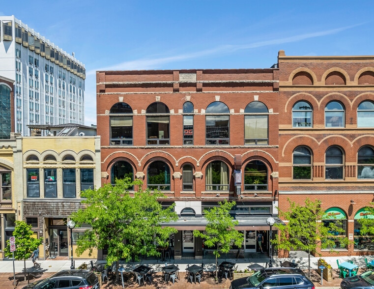 205 E Washington St, Ann Arbor, MI for lease - Building Photo - Image 2 of 7