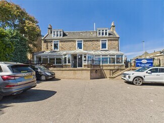 Plus de détails pour 11 Moss St, Elgin - Commerce de détail à vendre