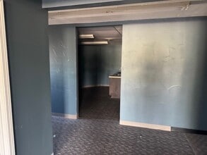 304 W Mcartor Rd, Dodge City, KS for lease Building Photo- Image 2 of 4