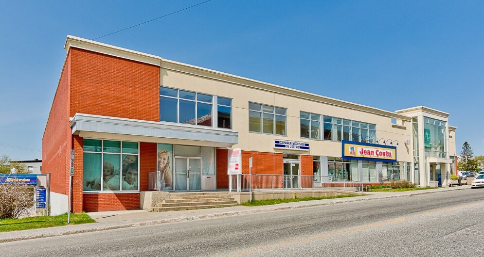 435-455 Rue King O, Sherbrooke, QC for sale Primary Photo- Image 1 of 1