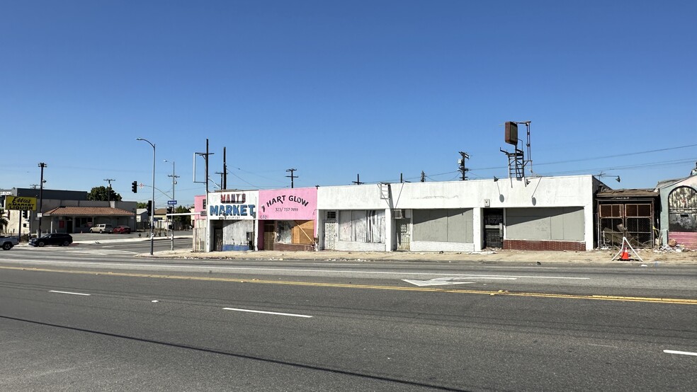 10715 S Western Ave, Los Angeles, CA for lease - Building Photo - Image 1 of 5