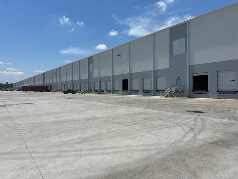 1001 Trade Center Pky, Rincon, GA for lease - Building Photo - Image 2 of 6