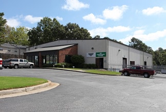 More details for 6709 Tribble St, Lithonia, GA - Industrial for Sale