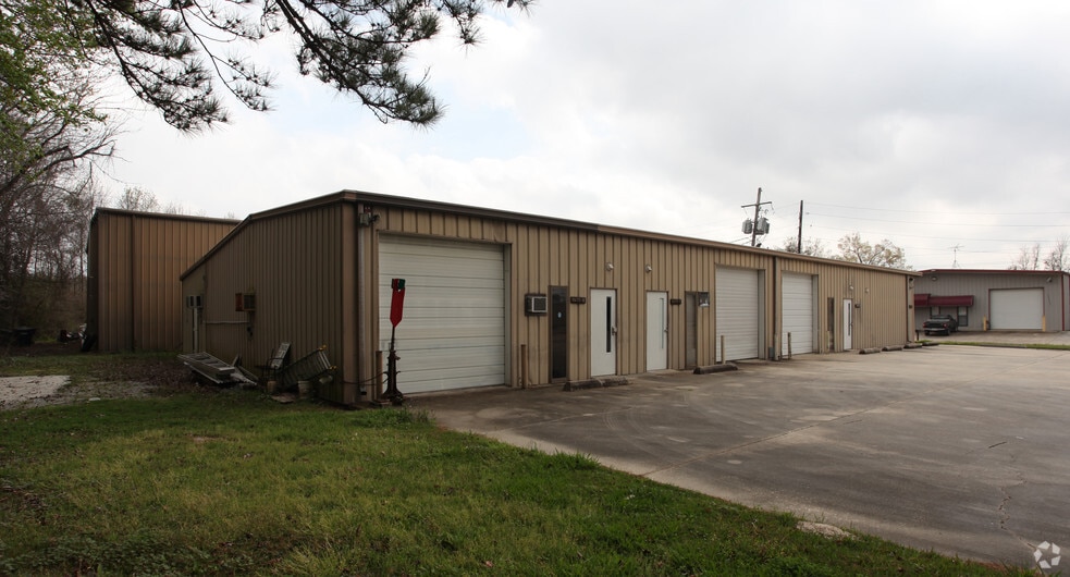 11931 Richcroft Ave, Baton Rouge, LA for lease - Building Photo - Image 2 of 14