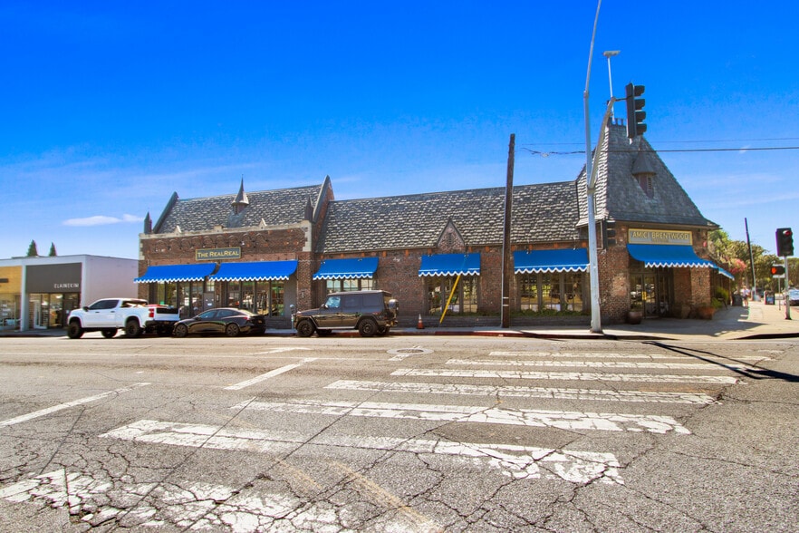 2528-2538 San Vicente Blvd, Santa Monica, CA for lease - Building Photo - Image 2 of 8