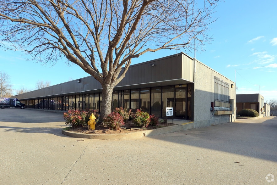 6333 S Peoria Ave, Tulsa, OK for lease - Building Photo - Image 2 of 5