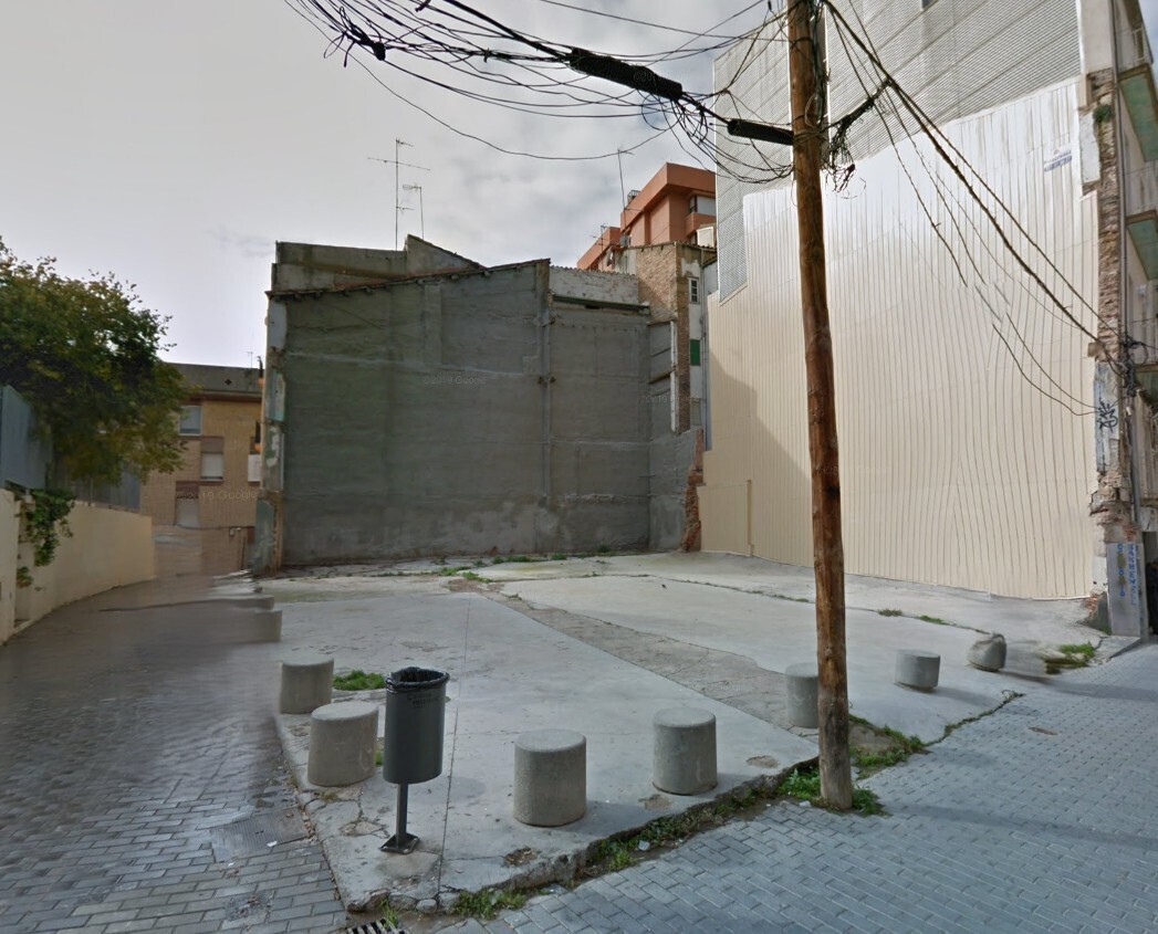 Boters, Lleida, Lérida for sale Primary Photo- Image 1 of 11